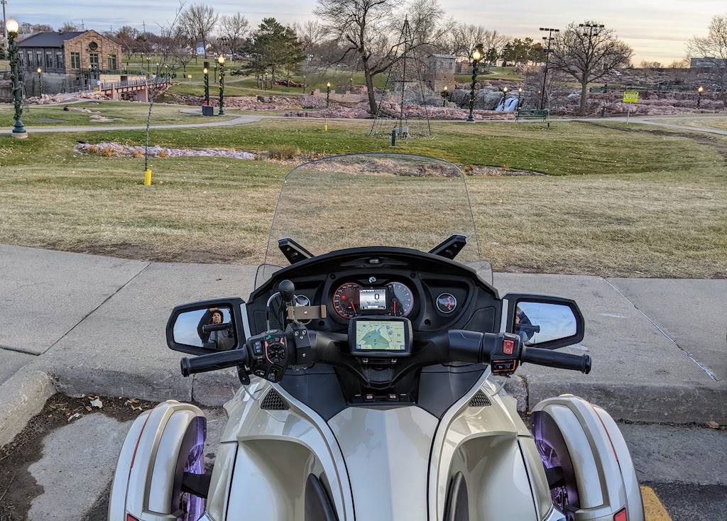 A Sioux Falls Spyder Ride in December